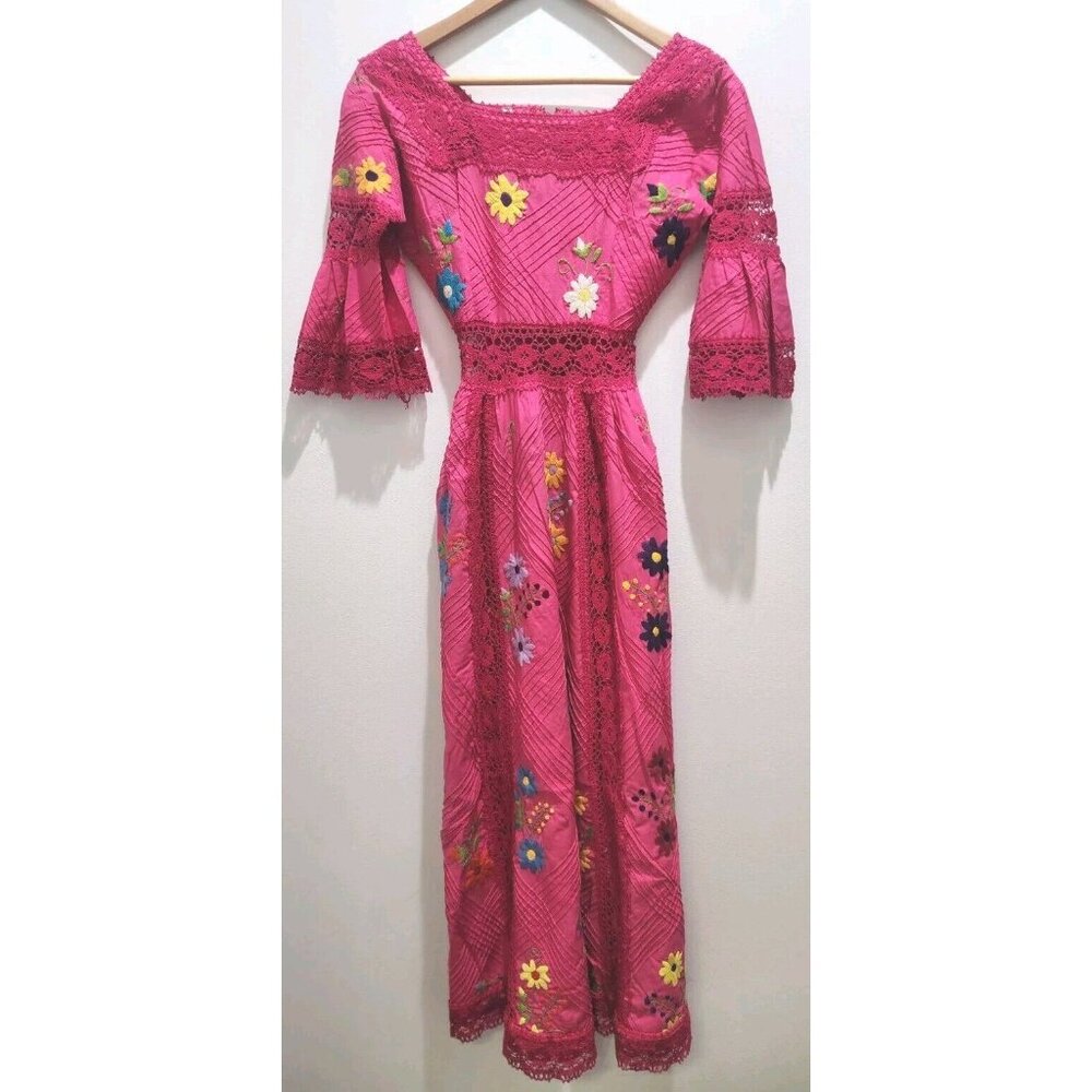 Stunning VTG MEXICAN OAXACA WEDDING PENTUCK Pink Lace FLORAL EMBROIDERY Dress XS - Picture 2 of 8